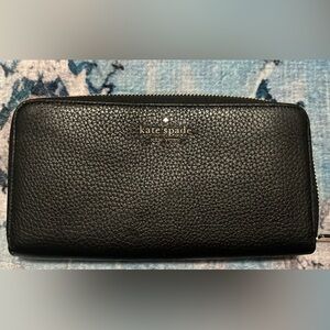 kate spade Black Pebbled Leather Zip Wallet with Gold Logo